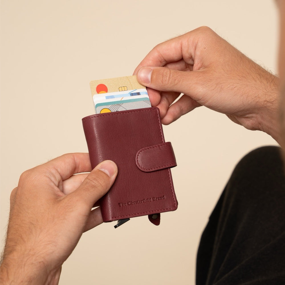 Leather Card Holder Berry Althea