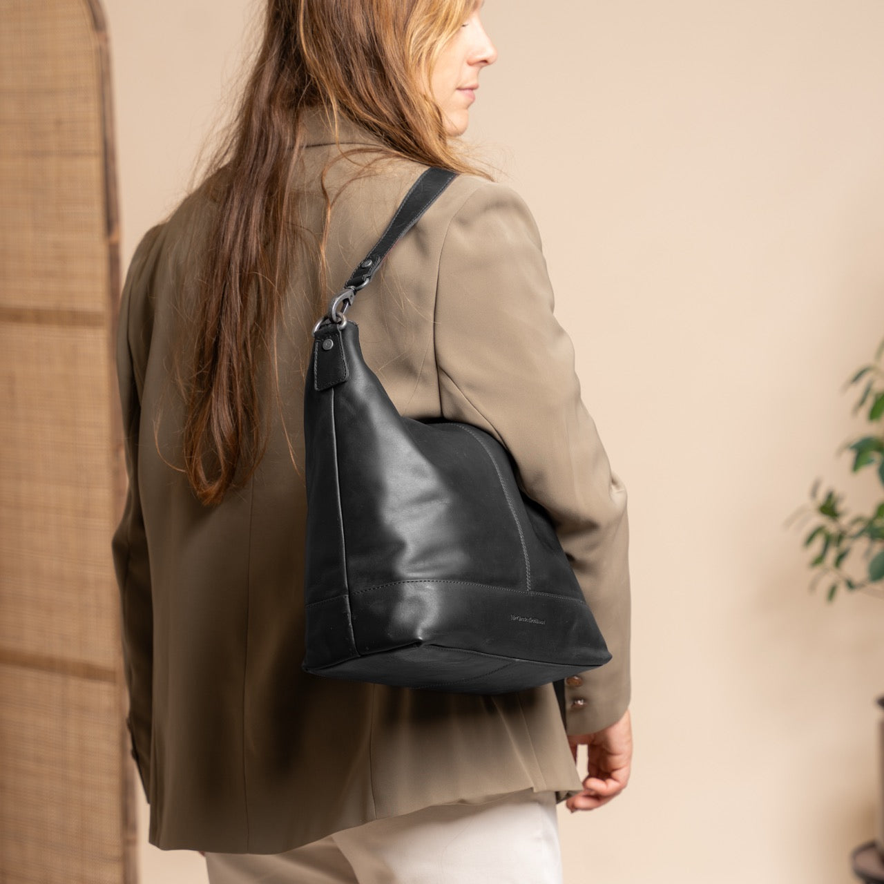 Leder Umhängetasche Schwarz Amelia