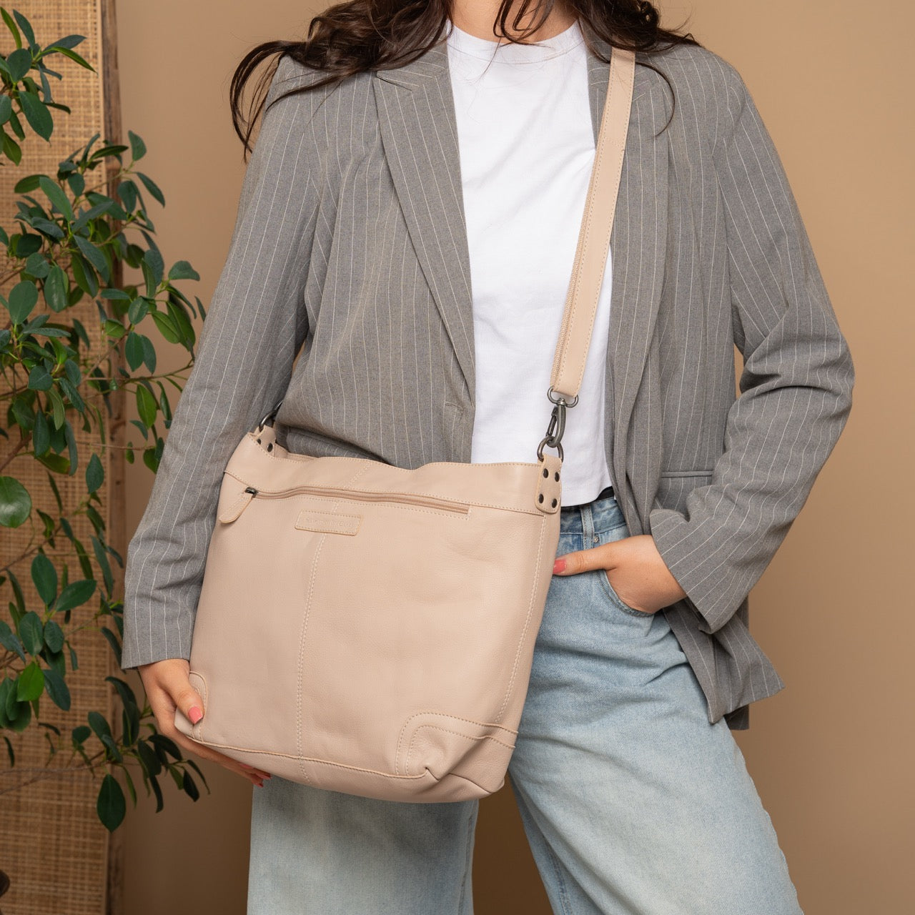 Leather Shoulder Bag Beige Astero