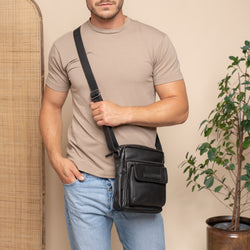 Sac Bandoulière en Cuir Noir Bath