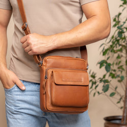 Sac Bandoulière en Cuir Cognac Bath