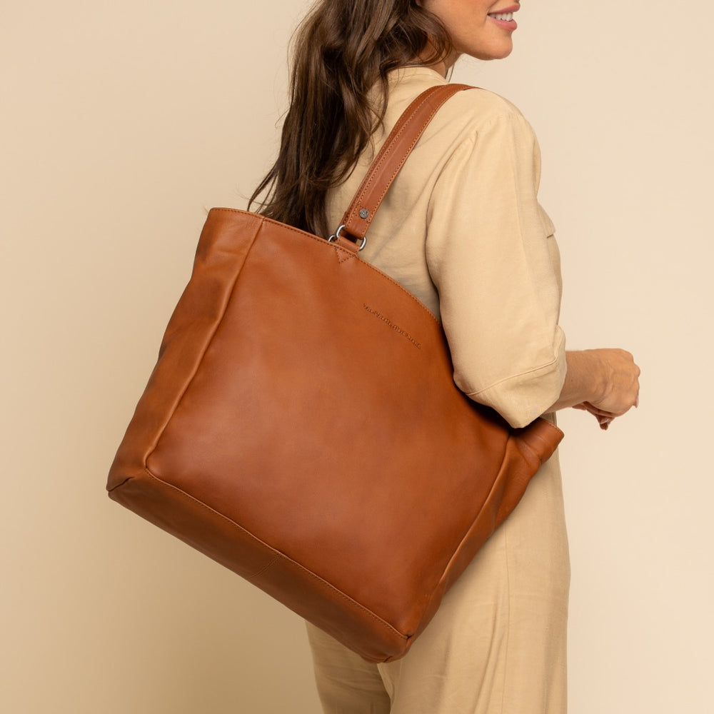 Leather Tote Bag Cognac Berlin