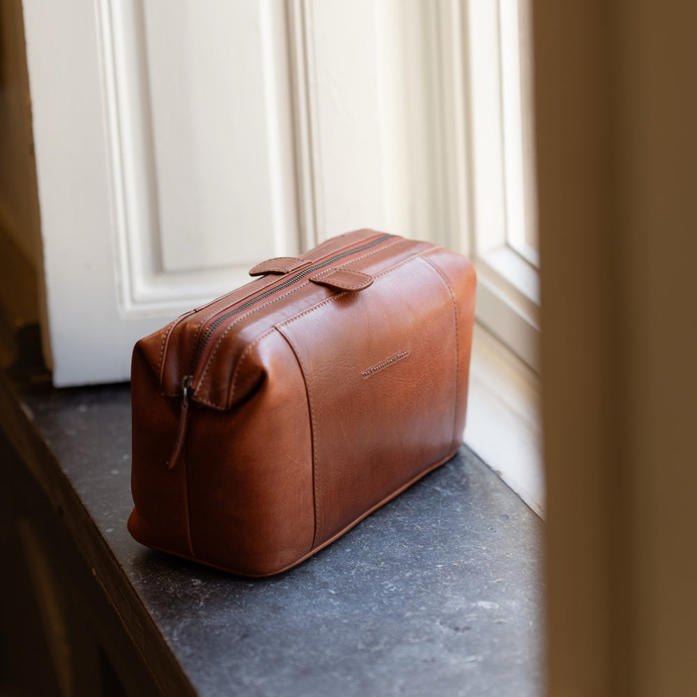 Trousse de Toilette en Cuir Cognac Biassa