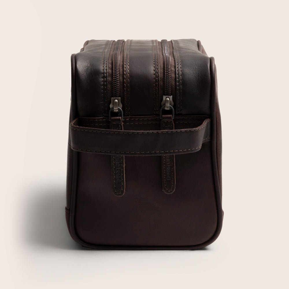 Leather Toiletry Bag Brown Stefan, side view