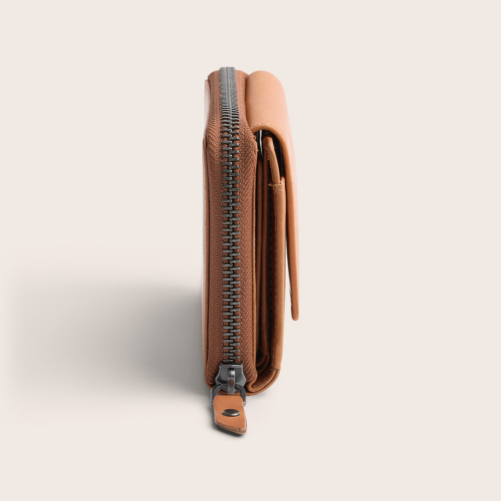 Leather Wallet Cognac Ascot, side view