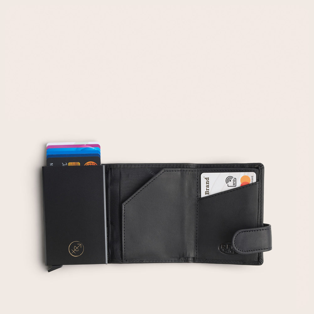 Leather Card Holder Black Leicester, inside view, opened, with cards pushed out