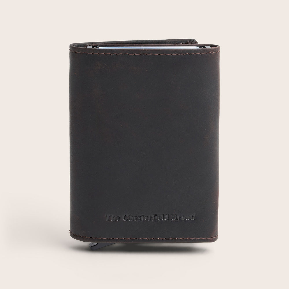 The Chesterfield Brand Leather Card Holder Brown Palma, front view, closed