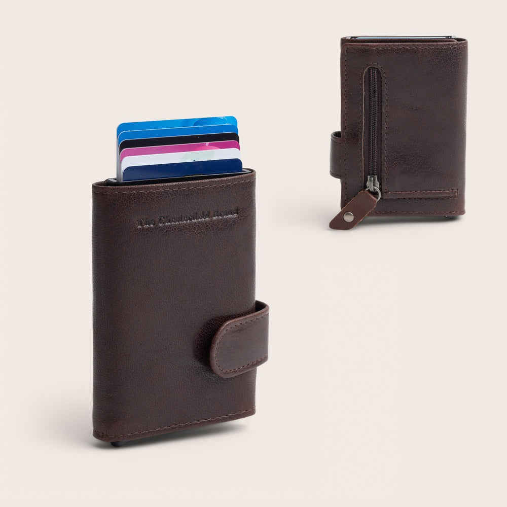 The Chesterfield Brand Leather Card Holder Brown Portland, front view with cards pushed out and back view with zip pocket
