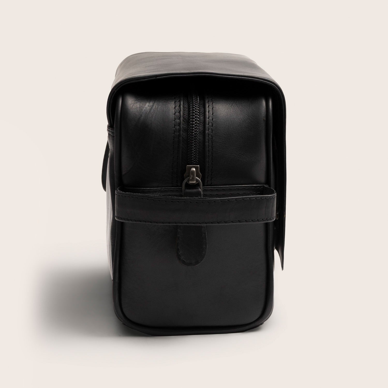 Leder Kulturtasche Schwarz Rosario, Seitenansicht