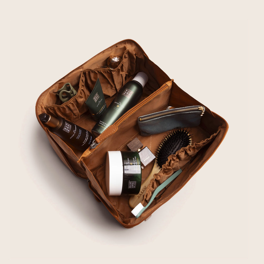 Trousse de Toilette en Cuir Cognac Trevia, vue intérieure, ouverte