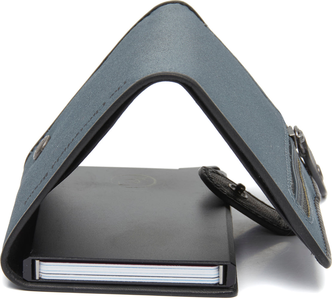 Leather Card Holder Light Grey Delsbo