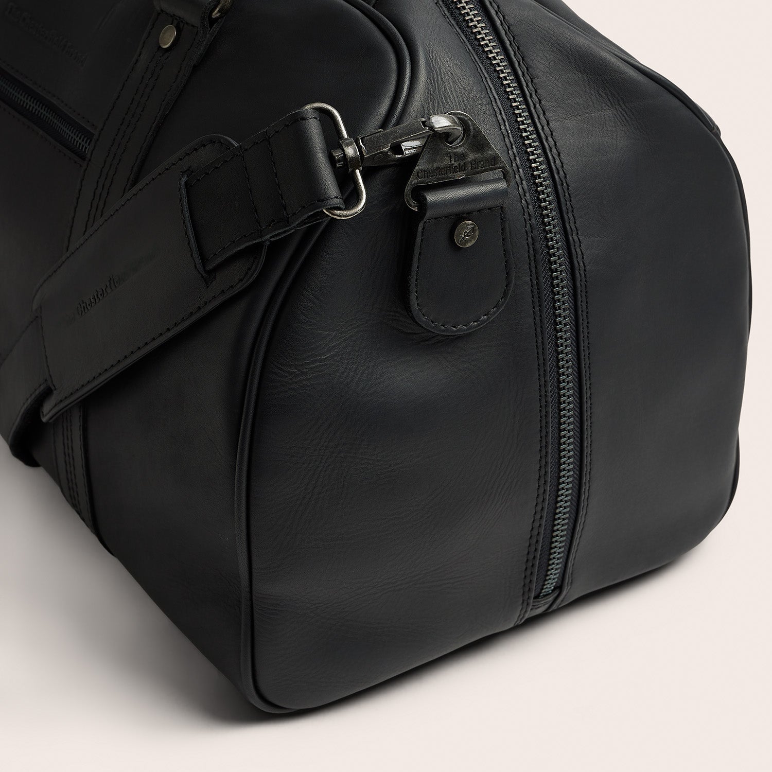 Leather Weekender Bag Black Volenza
