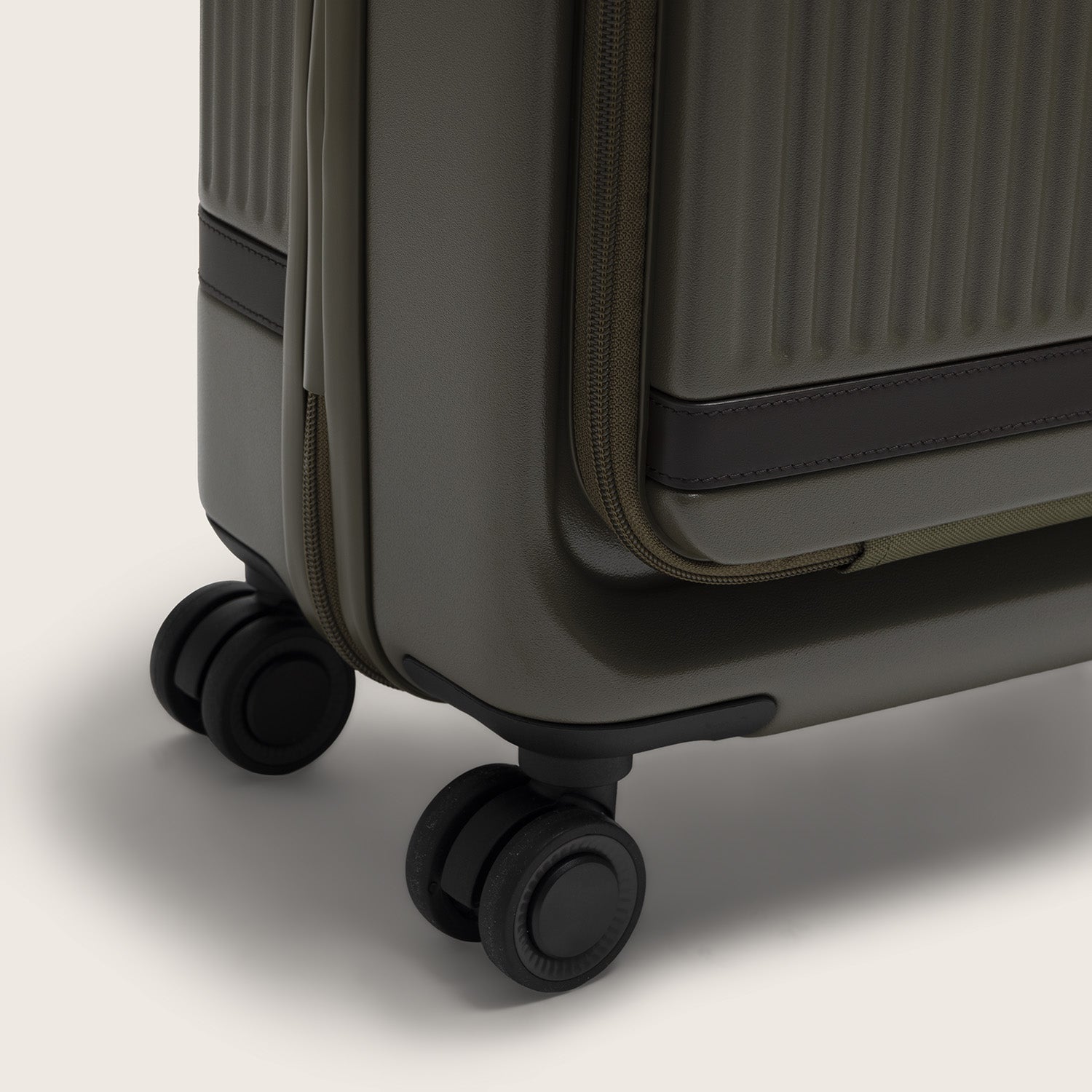 Reisekofferset Vortasche Shadow Olive Zuna