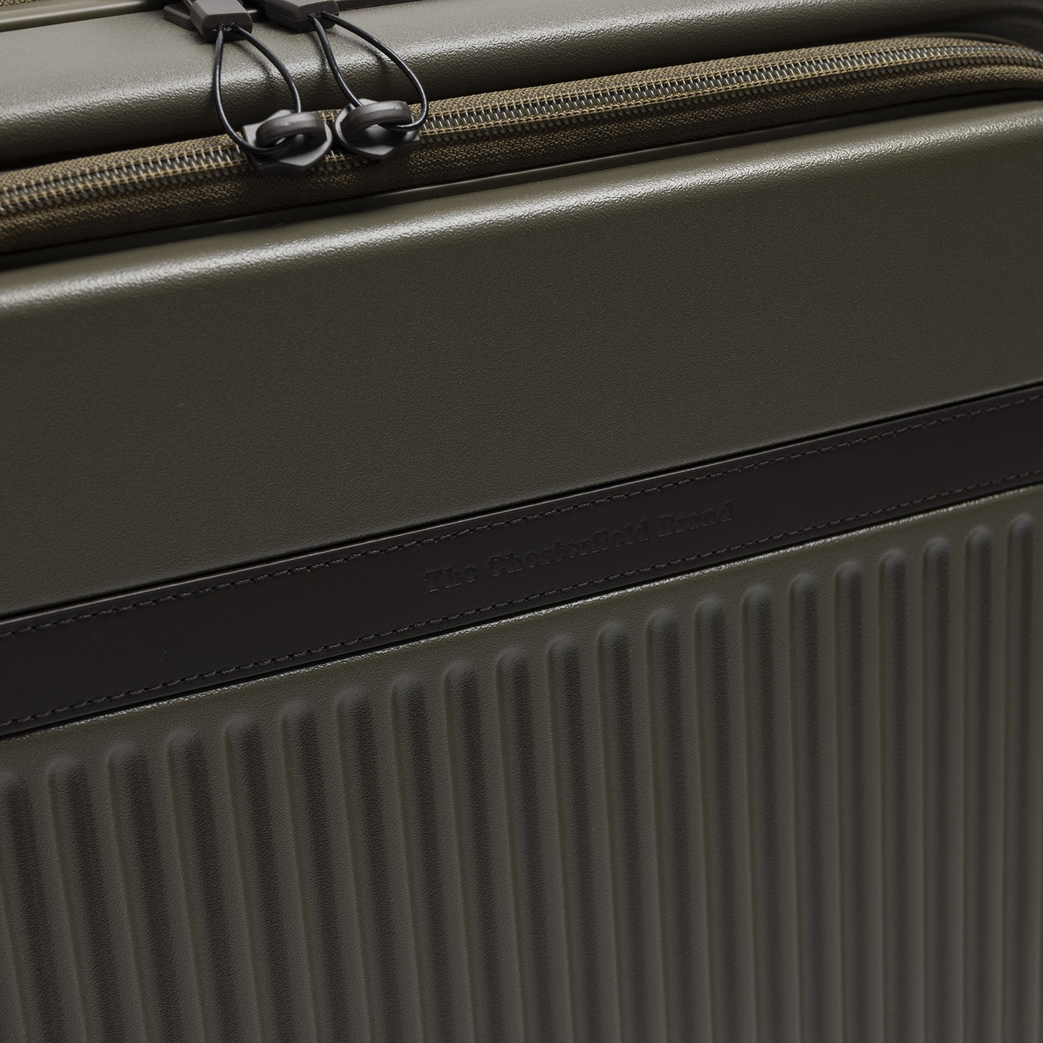 Handgepäck Reisekoffer Vortasche Shadow Olive Zuna