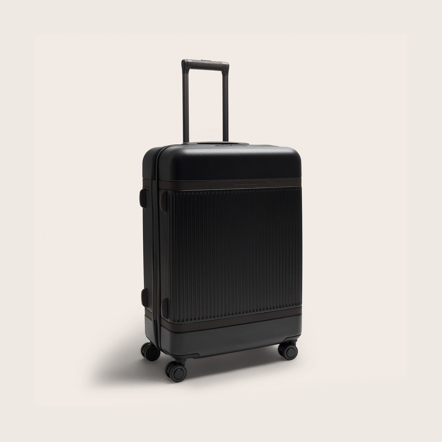 Medium Suitcase Onyx Black Zuna
