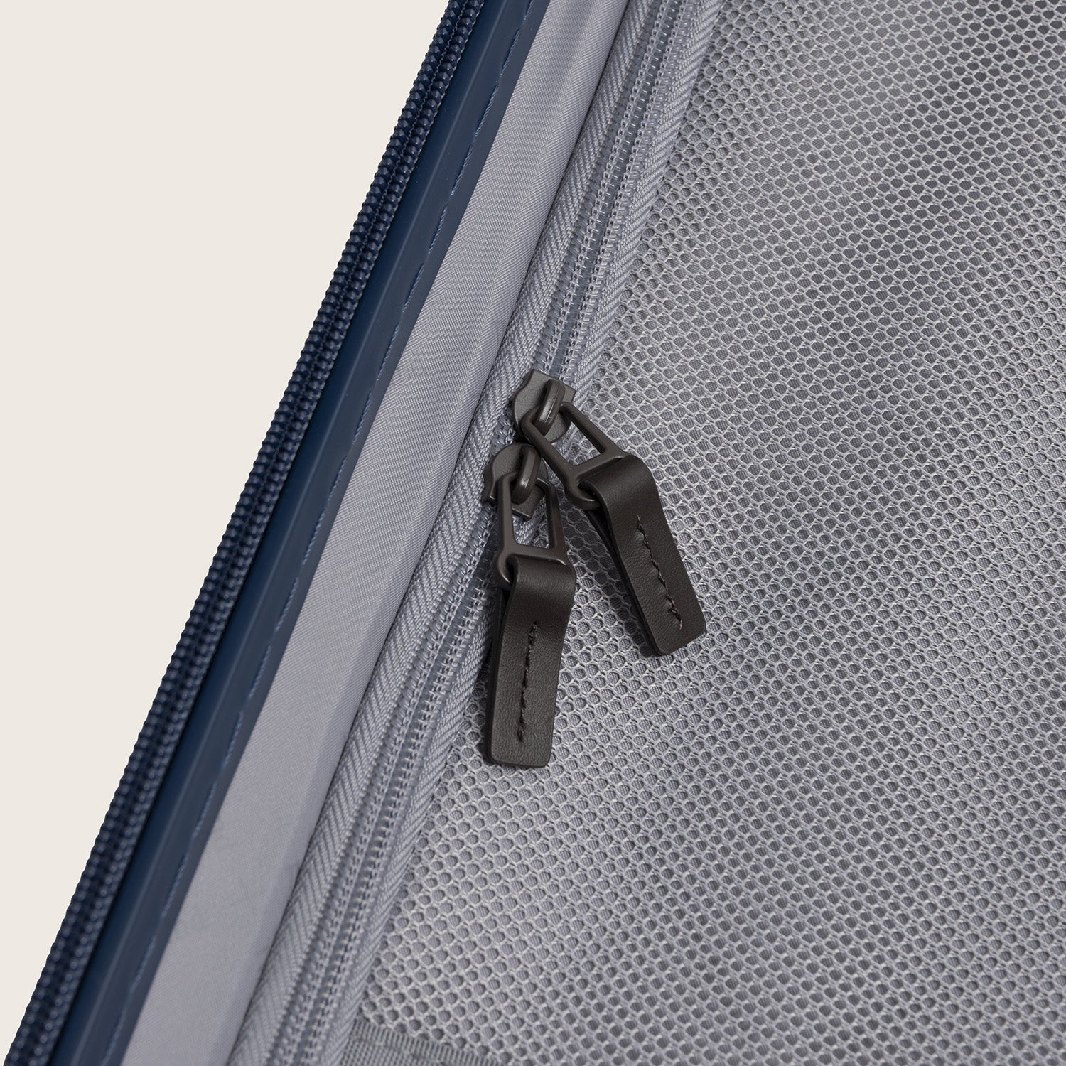 Medium Koffer Nordic Navy Zuna