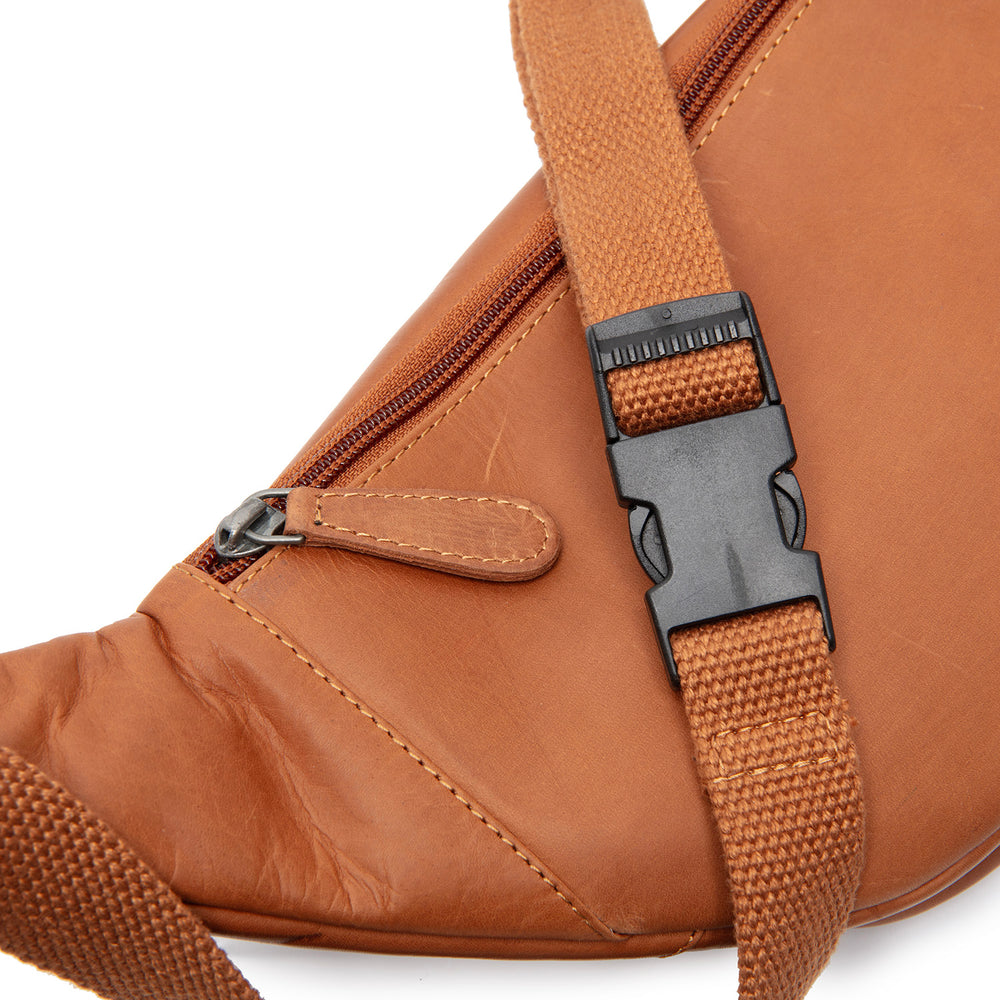 Leather Belt Bag Cognac Vernio