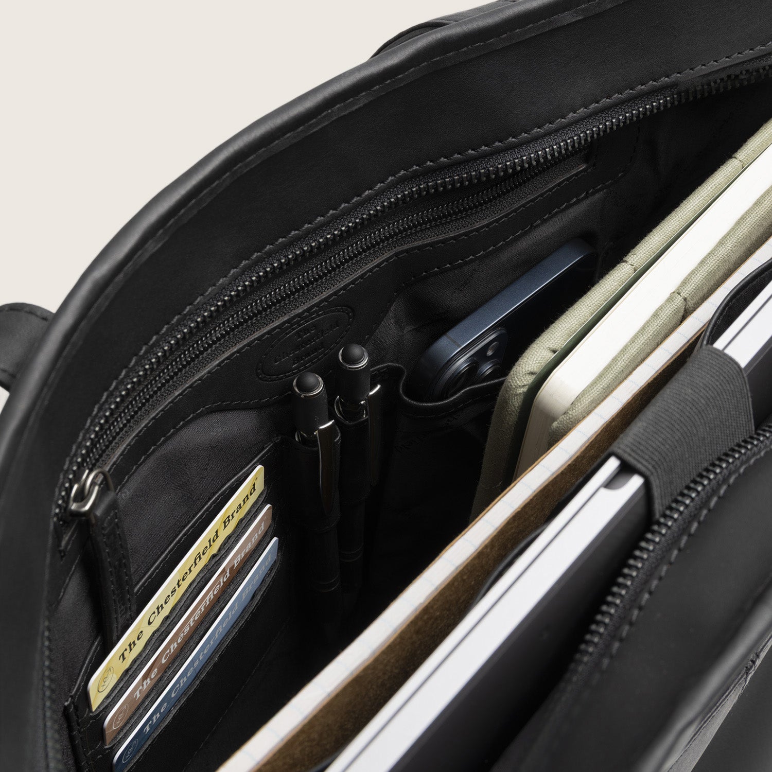 Sac Cabas en Cuir Noir Monza