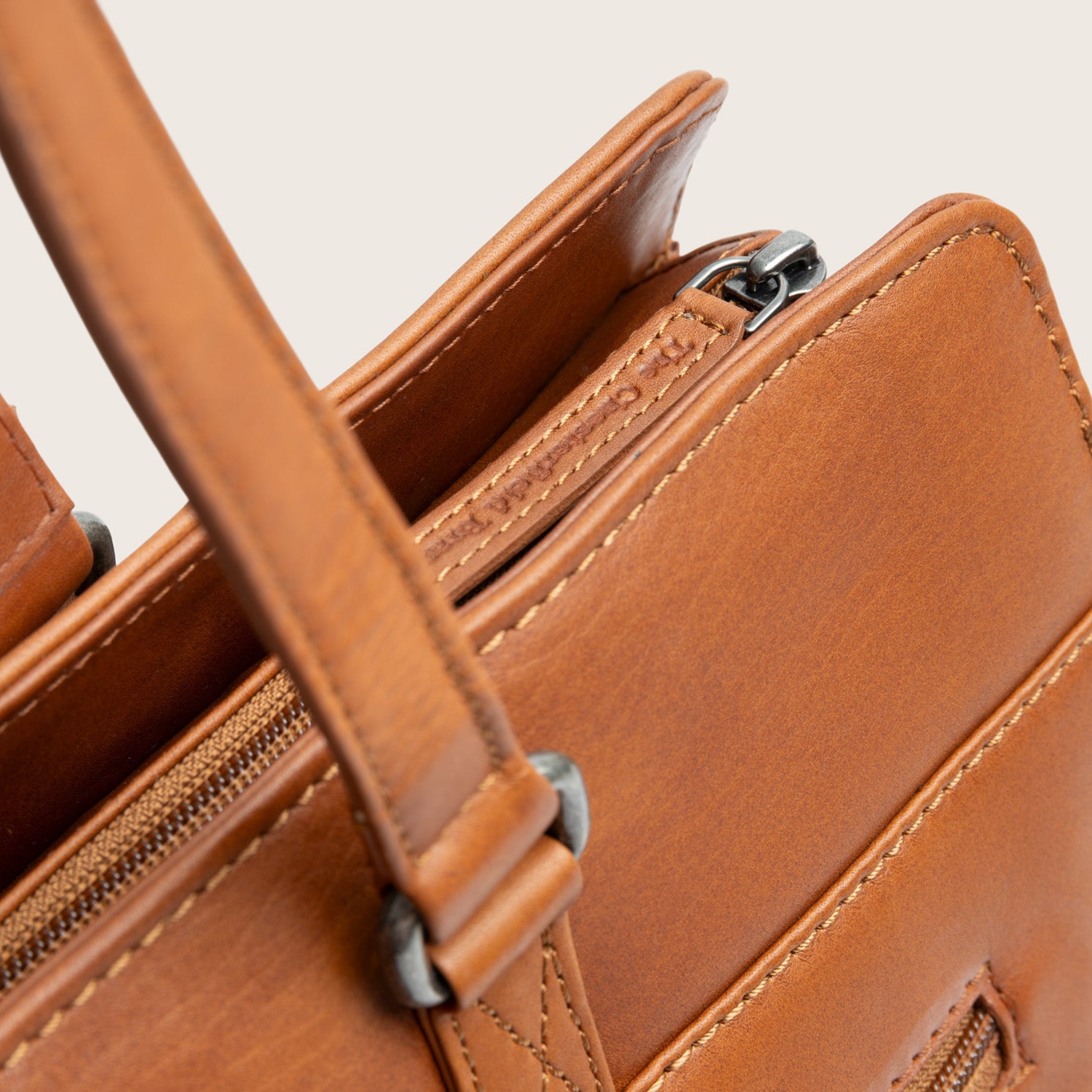 Leder Schultertasche Cognac Fidenza