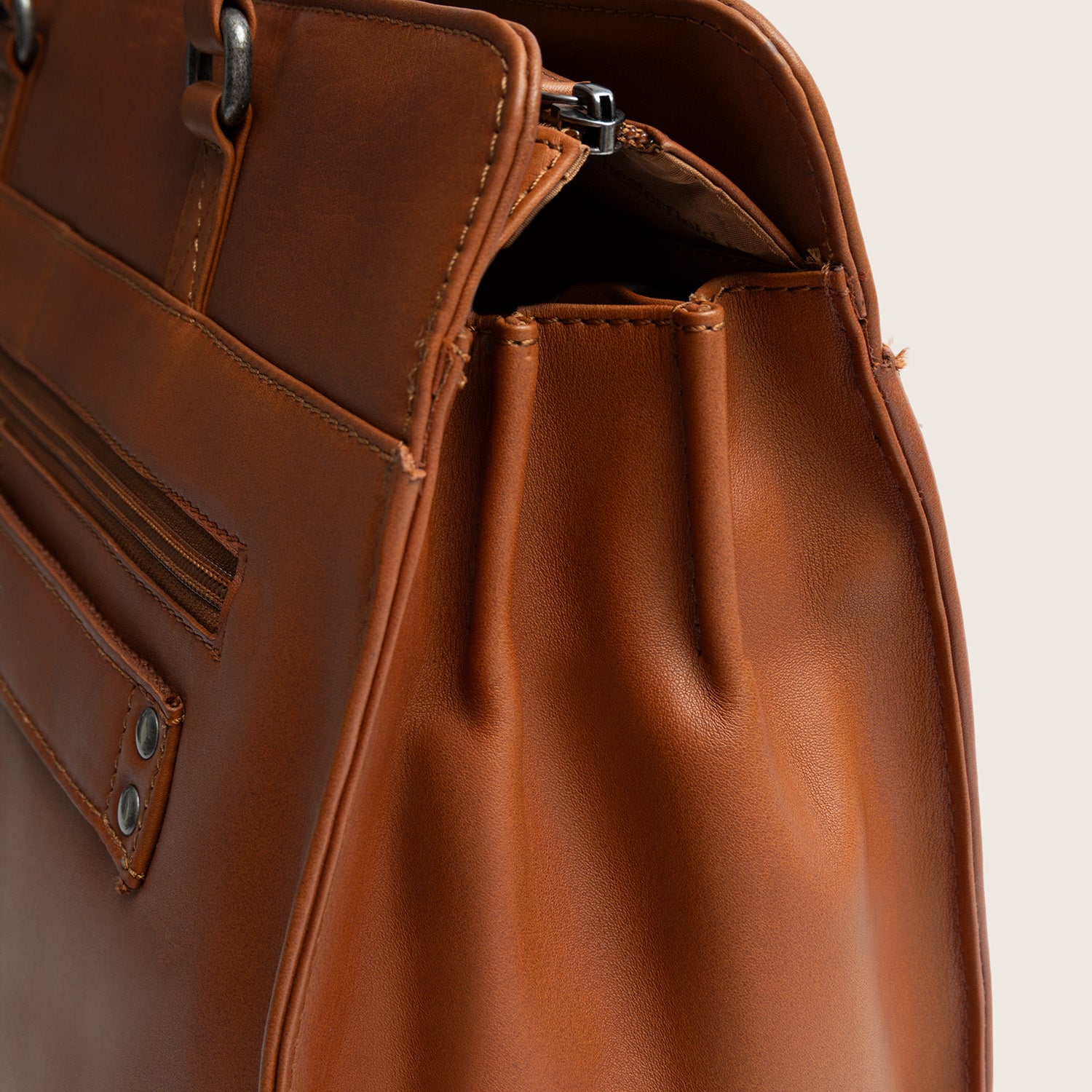 Leder Schultertasche Cognac Fidenza