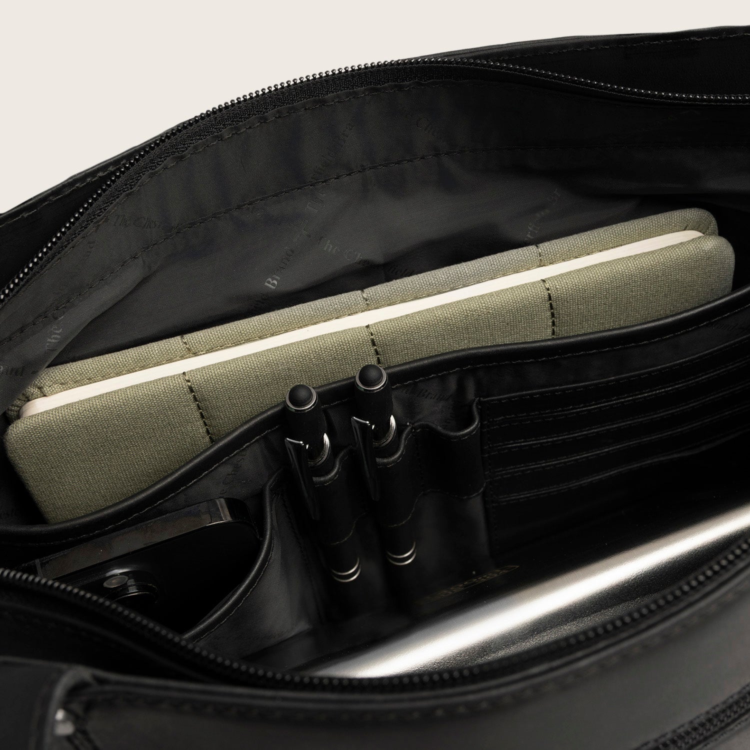 Sac Cabas en Cuir Noir Anira