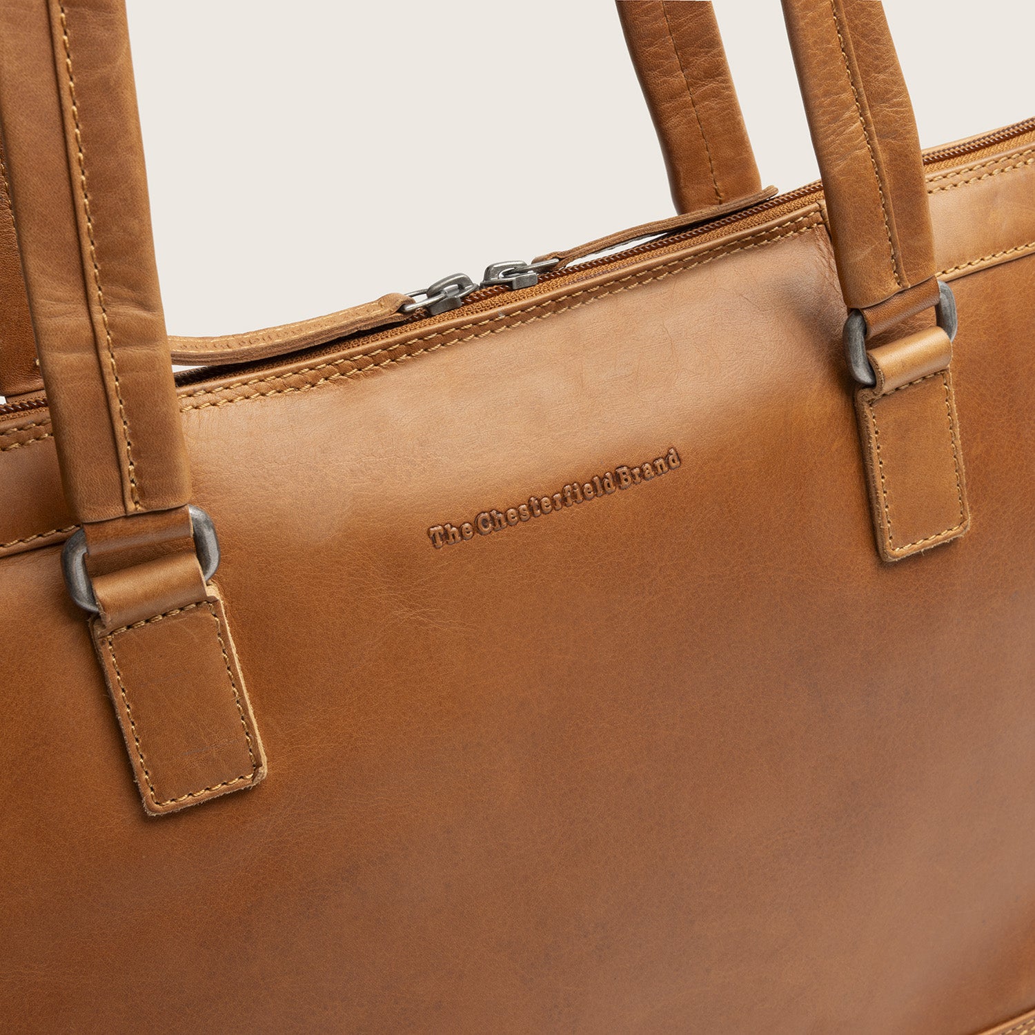 Sac Porté Épaule Ordinateur en Cuir Cognac Isara