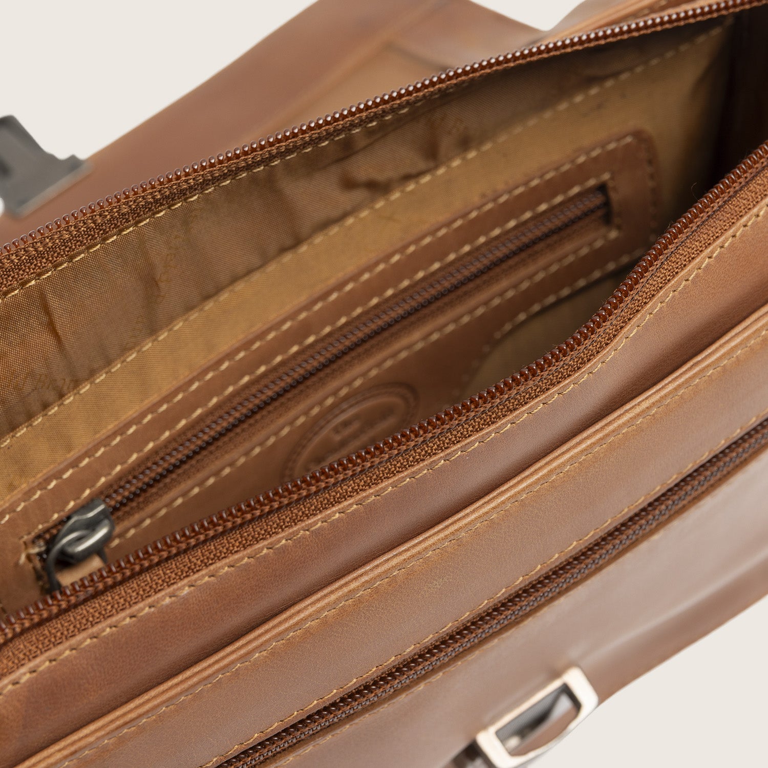 Leather Crossbody Bag Cognac Lucca