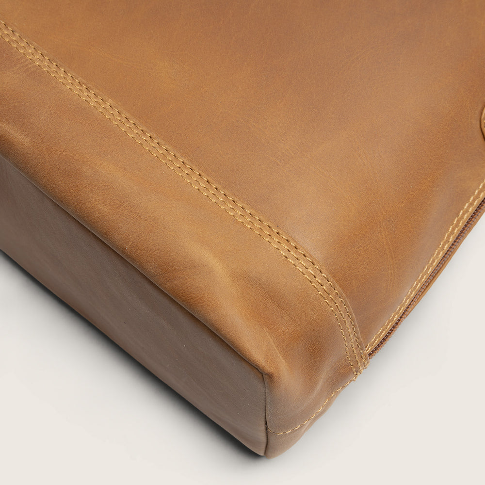 Leder Schultertasche Cognac Elvar