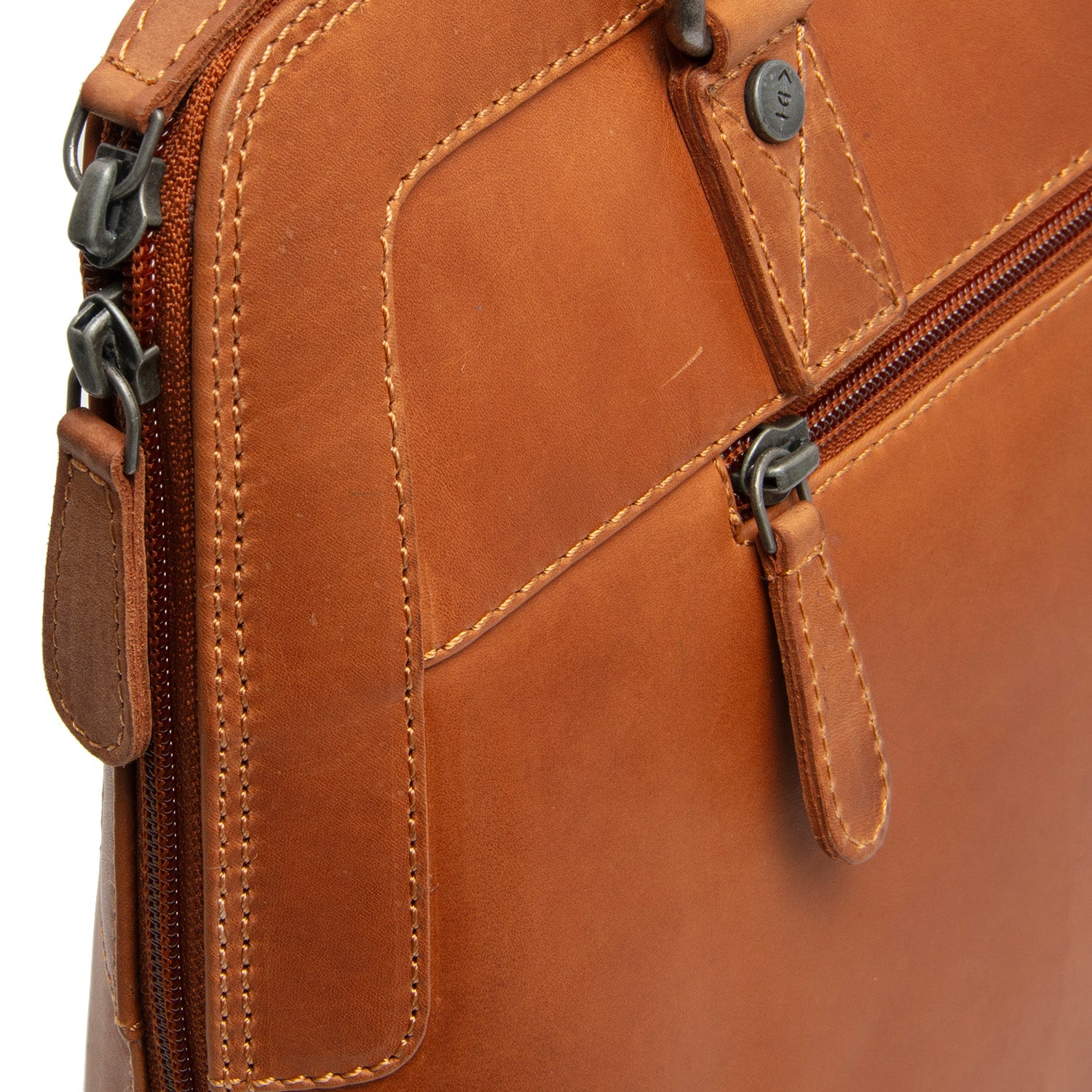 Leather Shoulder Bag Cognac Elvar