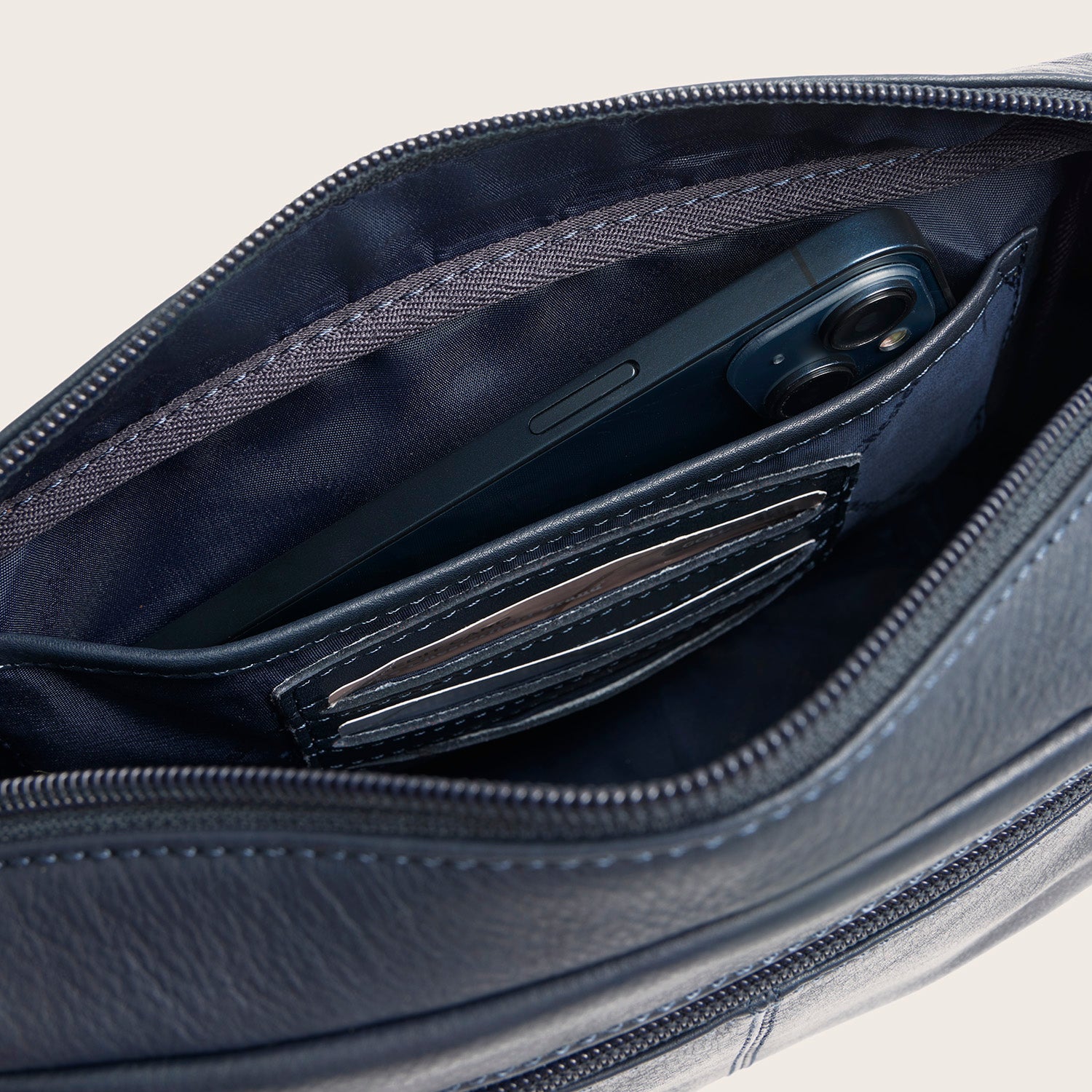 Sac Porté Épaule en Cuir Bleu Marine Liora
