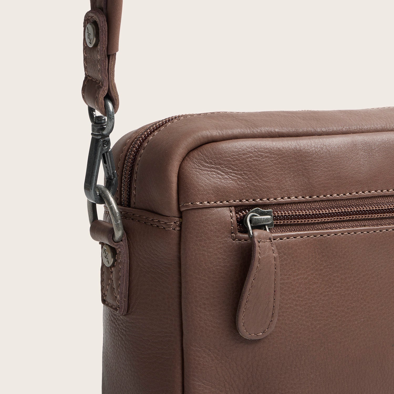 Leder Schultertasche Dunkles Taupe Liora