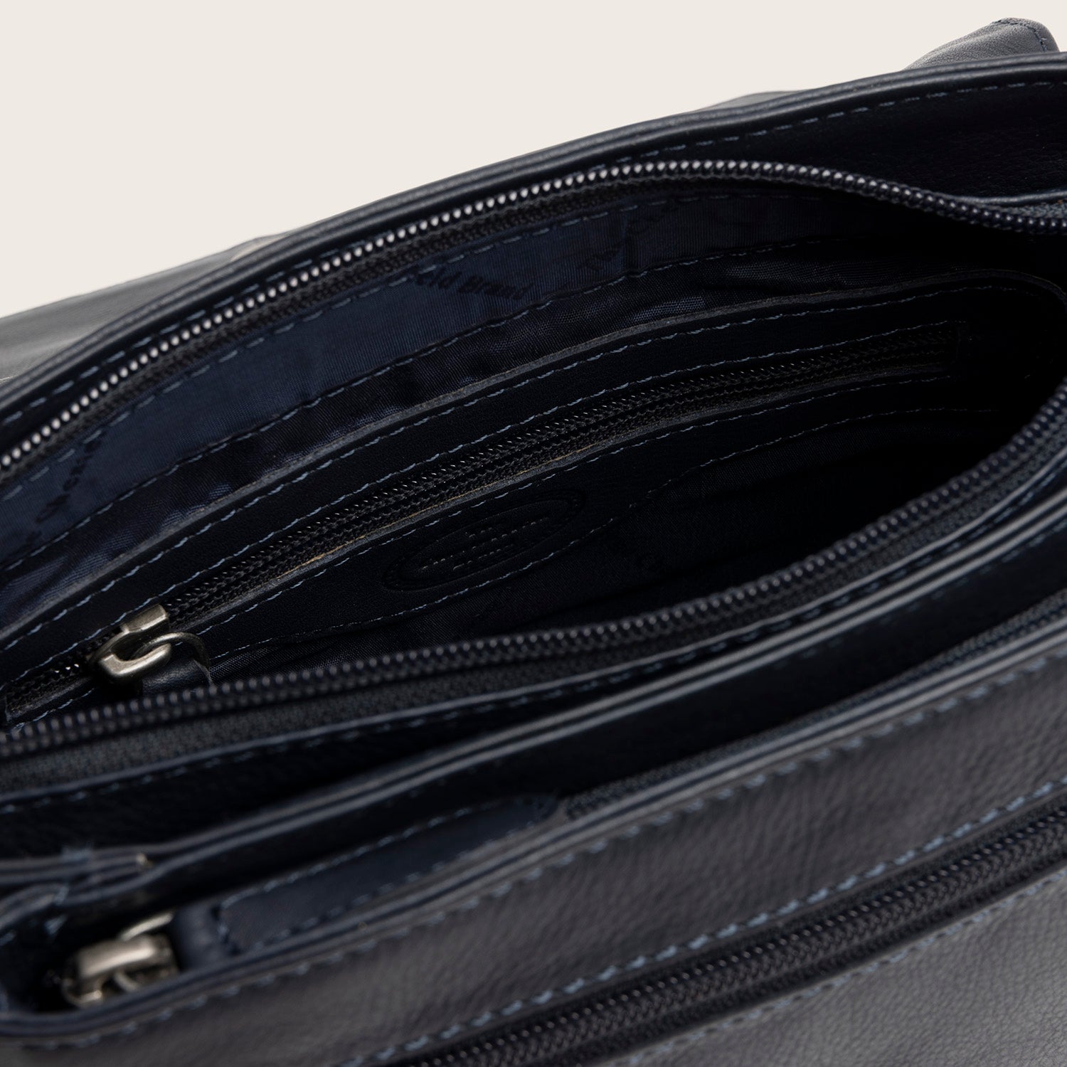 Sac Porté Épaule en Cuir Bleu Marine Miloa