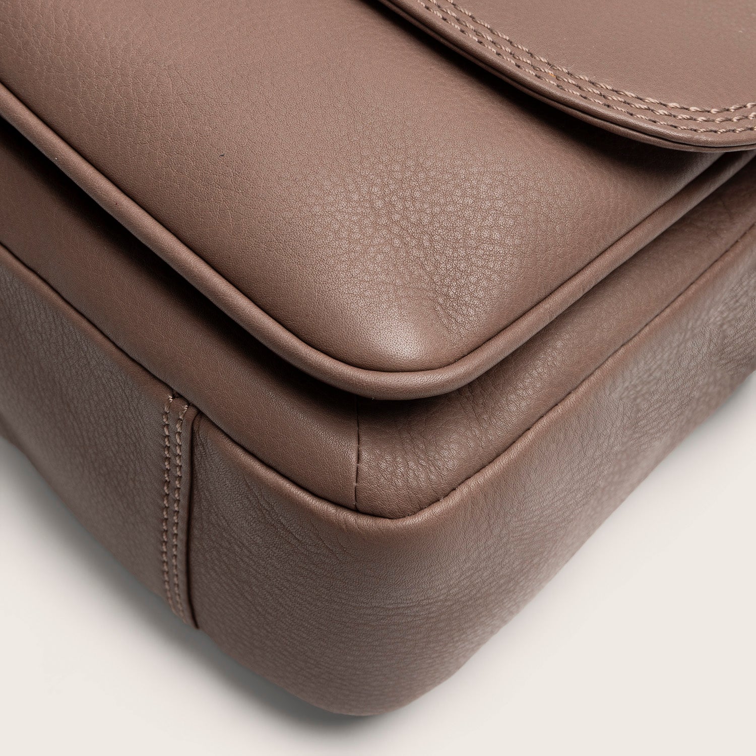 Leder Schultertasche Dunkles Taupe Miloa