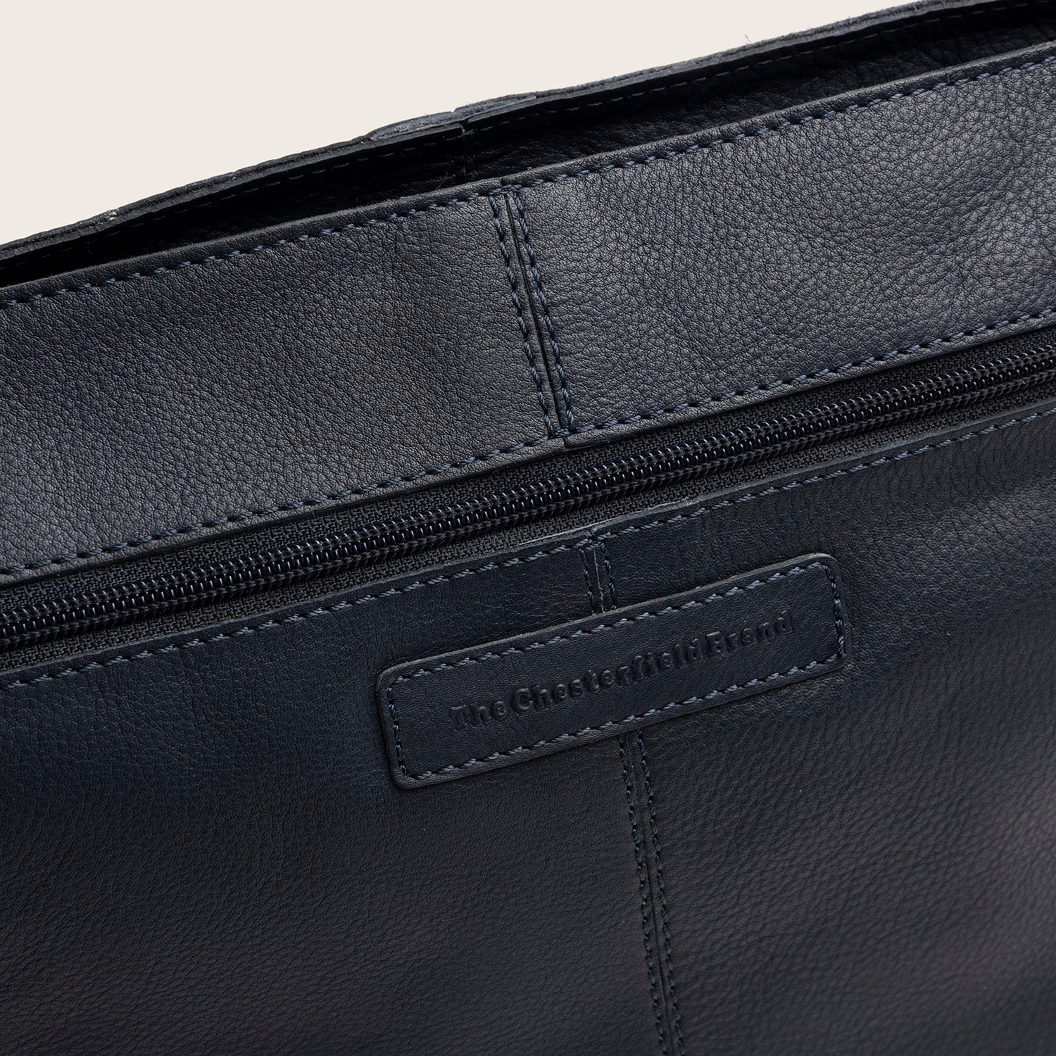 Sac Porté Épaule en Cuir Bleu Marine Astero