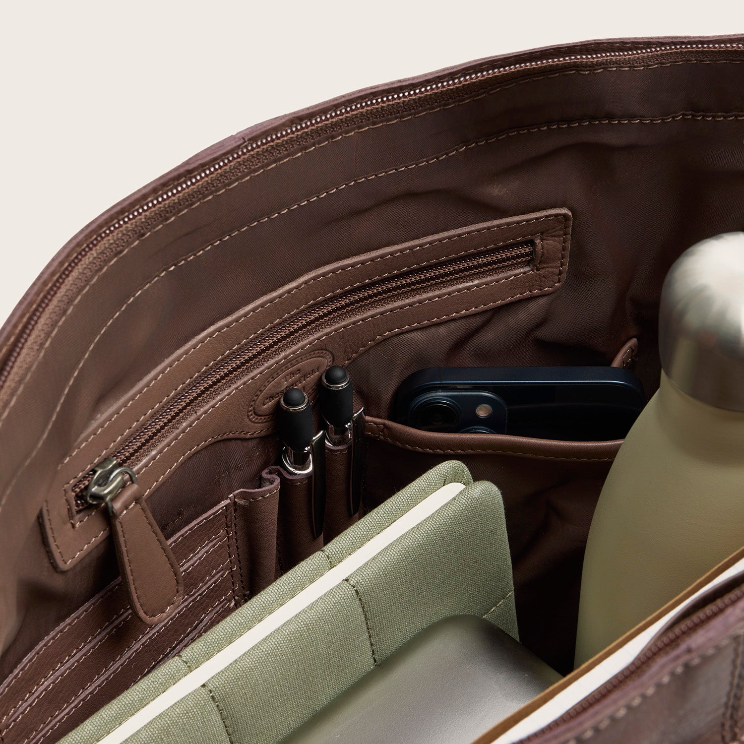 Leder Schultertasche Dunkles Taupe Astero