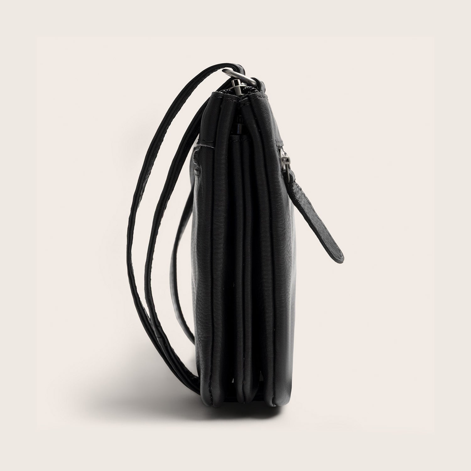 Sac Bandoulière en Cuir Noir Brisa