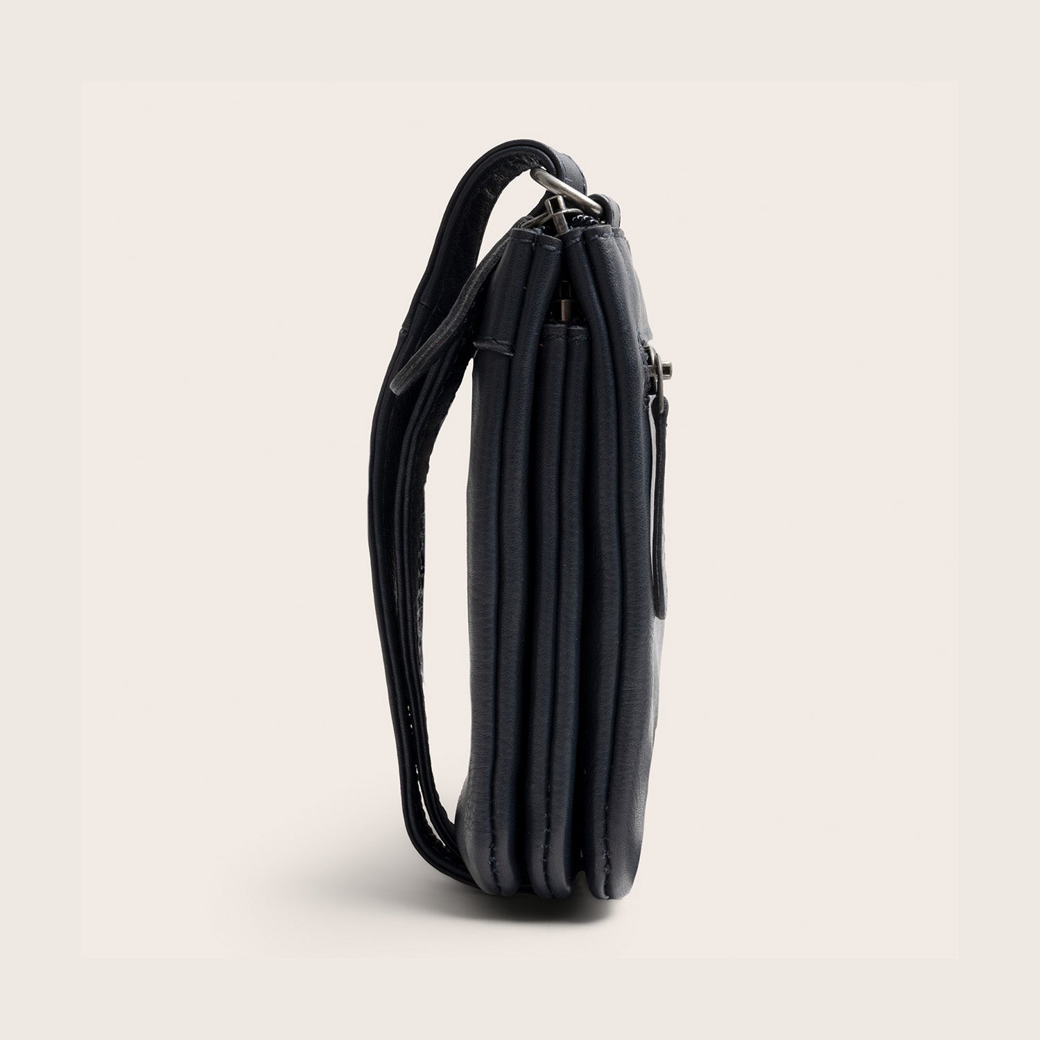 Sac Bandoulière en Cuir Bleu Marine Brisa