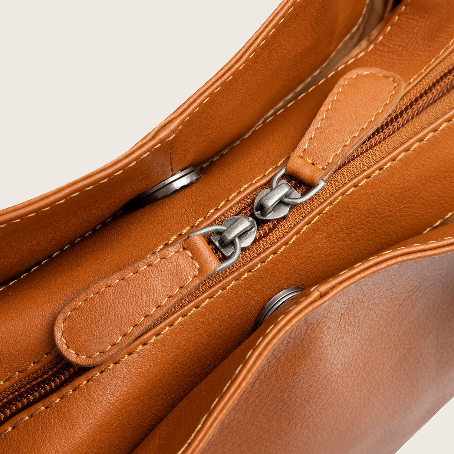 Sac Porté Épaule en Cuir Cognac Nerissa