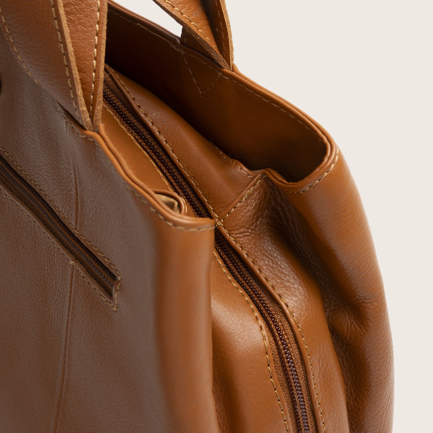 Sac Porté Épaule en Cuir Cognac Nerissa
