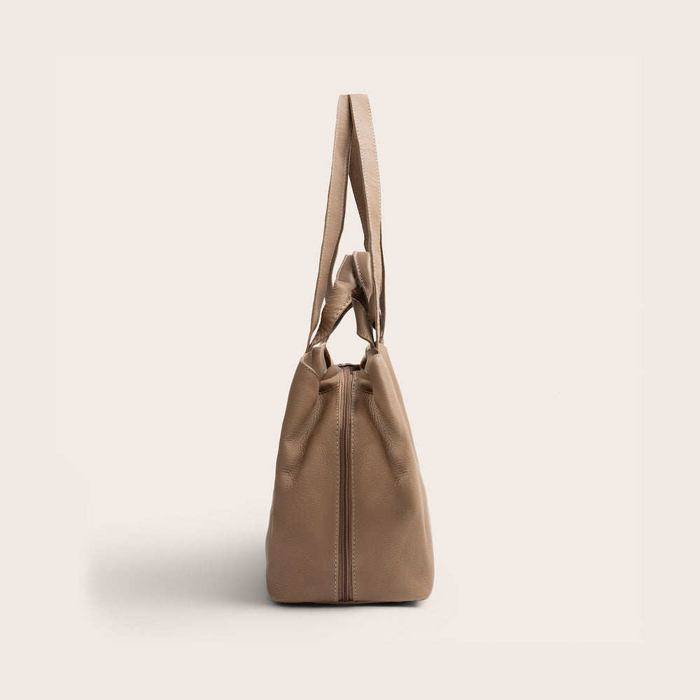 Sac Porté Épaule en Cuir Taupe Nerissa