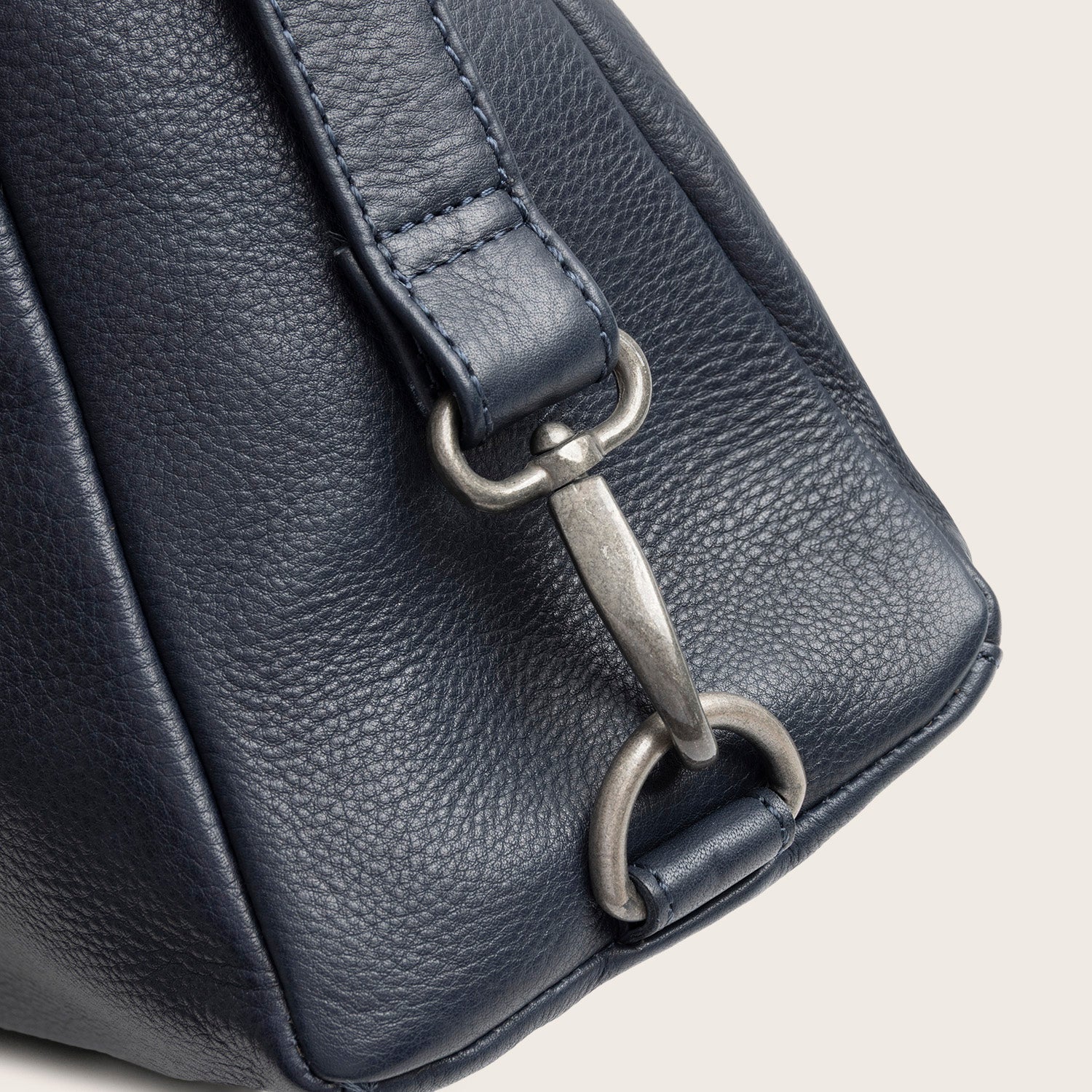Sac Porté Épaule en Cuir Bleu Marine Azura