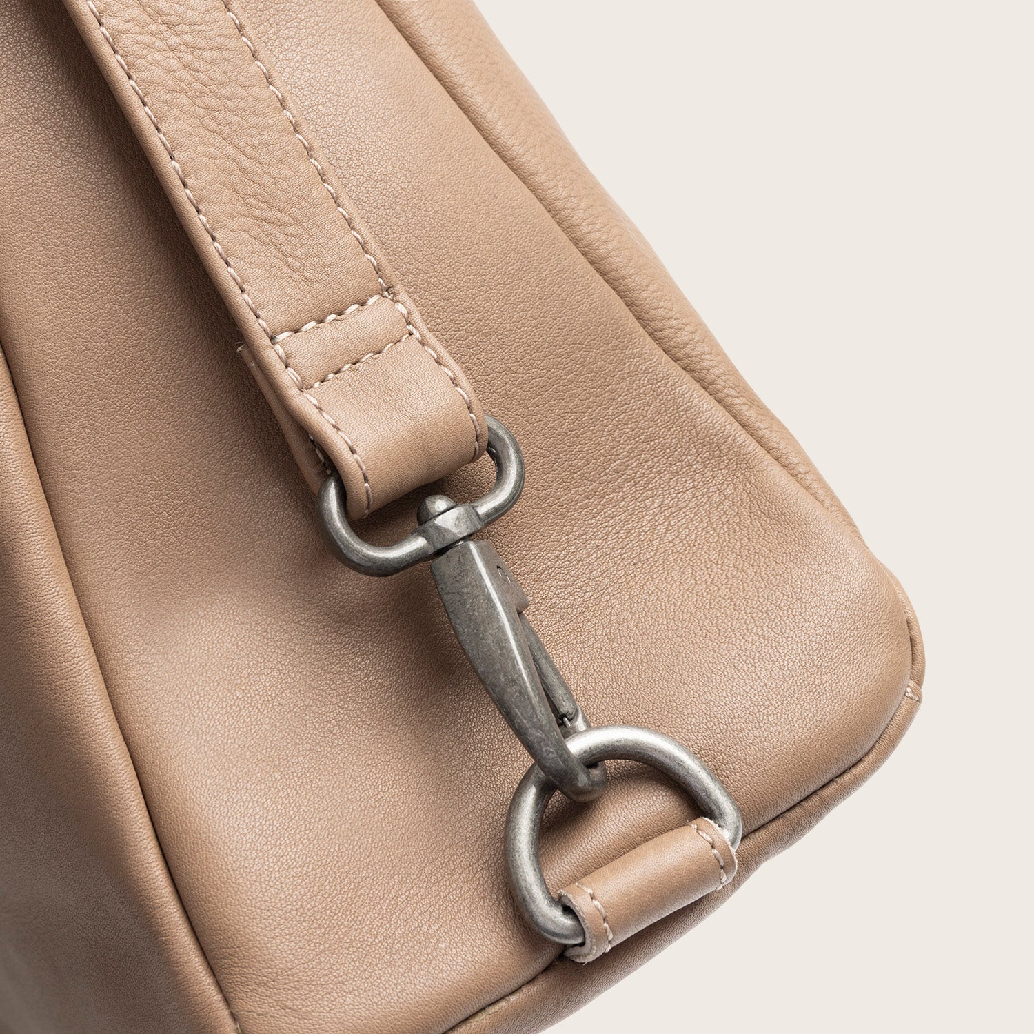 Sac Porté Épaule en Cuir Taupe Azura