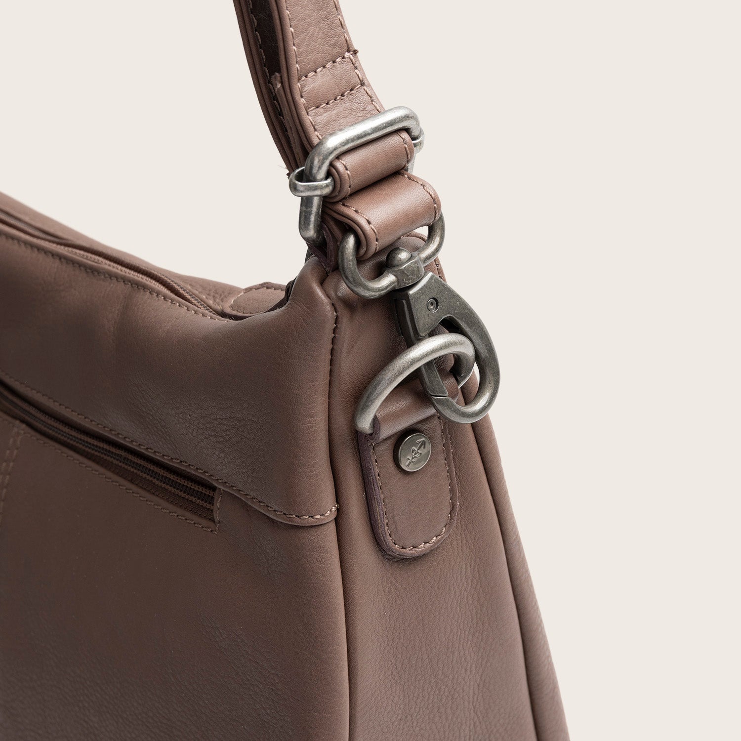 Sac Porté Épaule en Cuir Taupe Foncé Azura