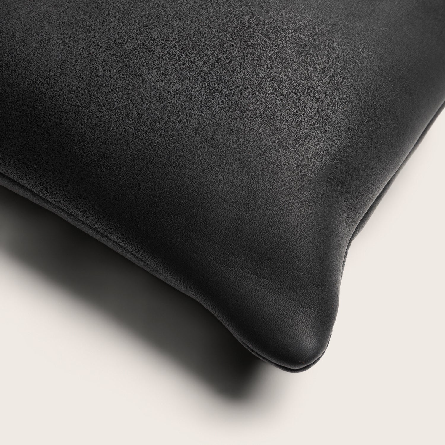 Sac Bandoulière en Cuir Noir Harlan