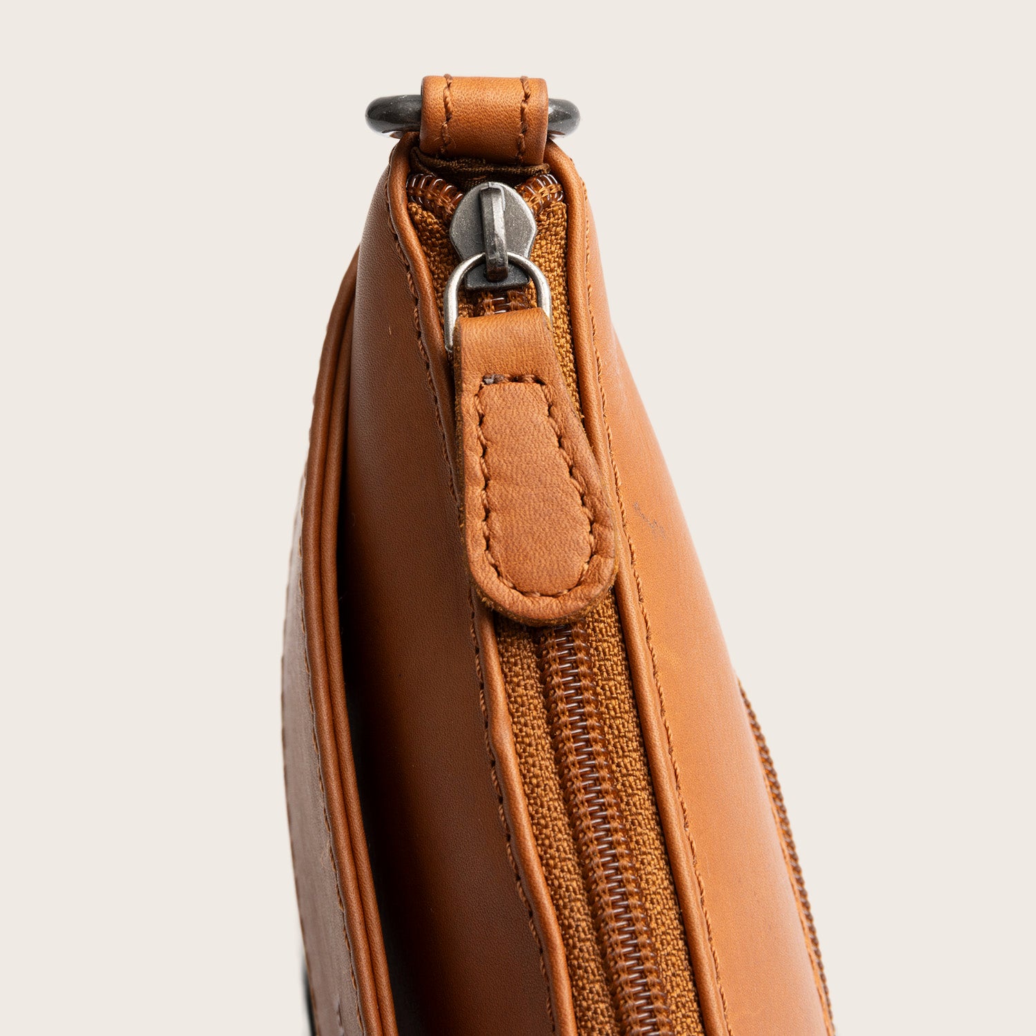 Sac Bandoulière en Cuir Cognac Harlan