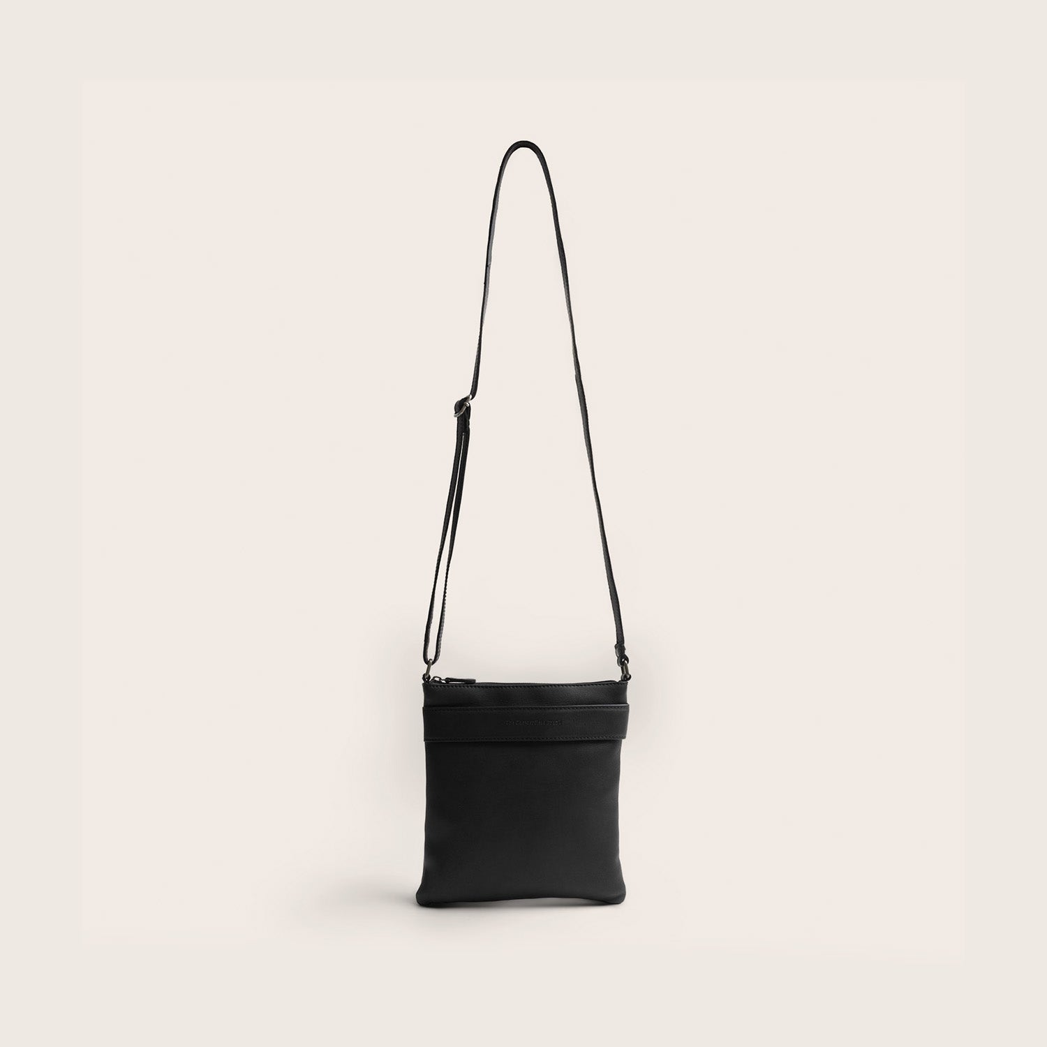Leder Umhängetasche Schwarz Trenton