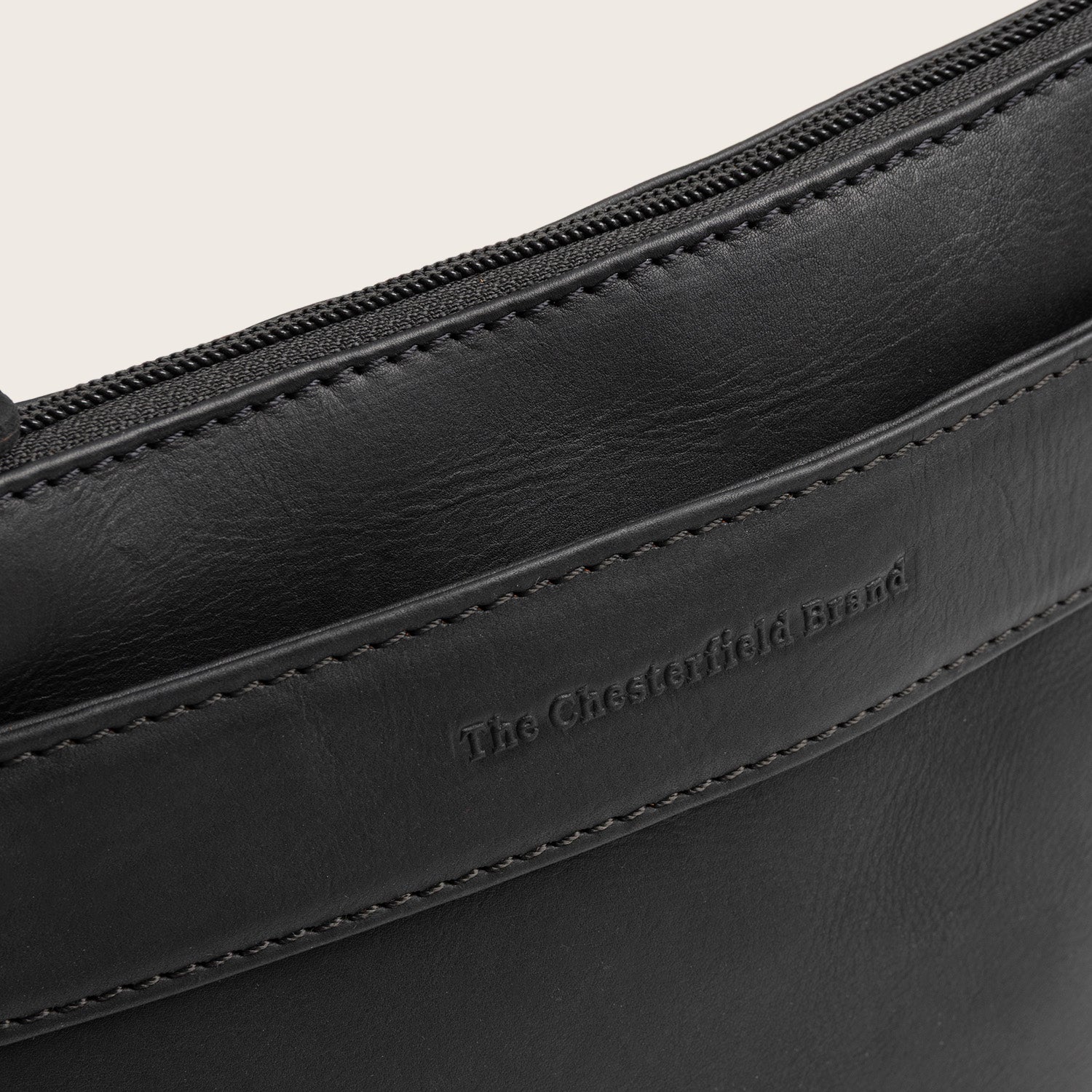 Leder Umhängetasche Schwarz Trenton