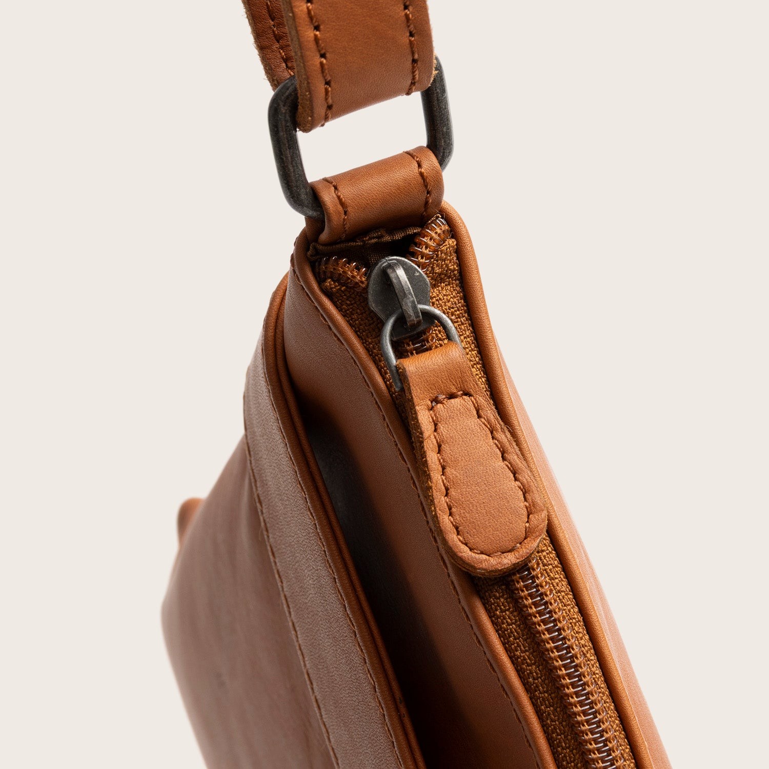 Sac Bandoulière en Cuir Cognac Trenton