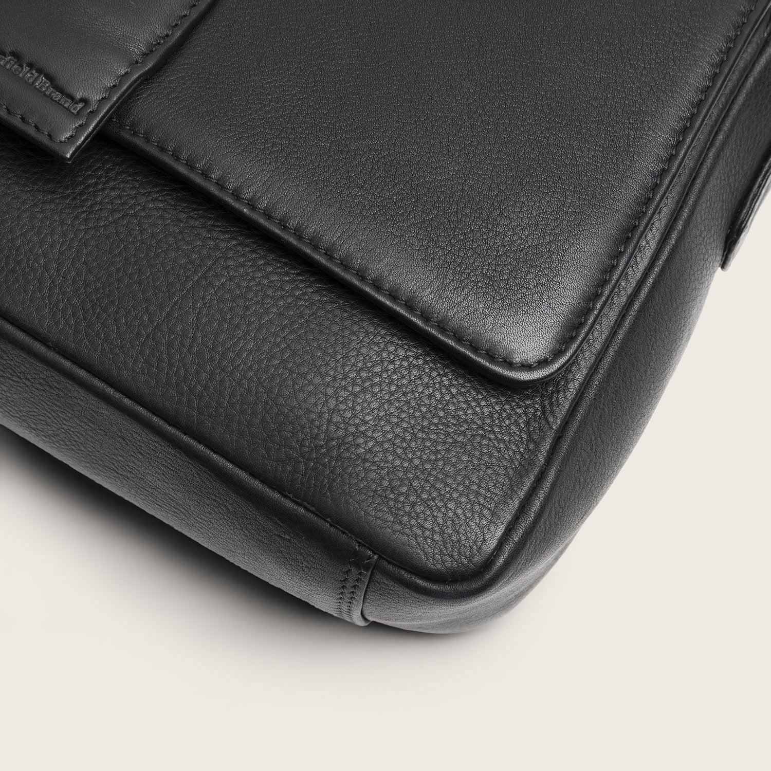 Sac Porté Épaule en Cuir Noir Zora