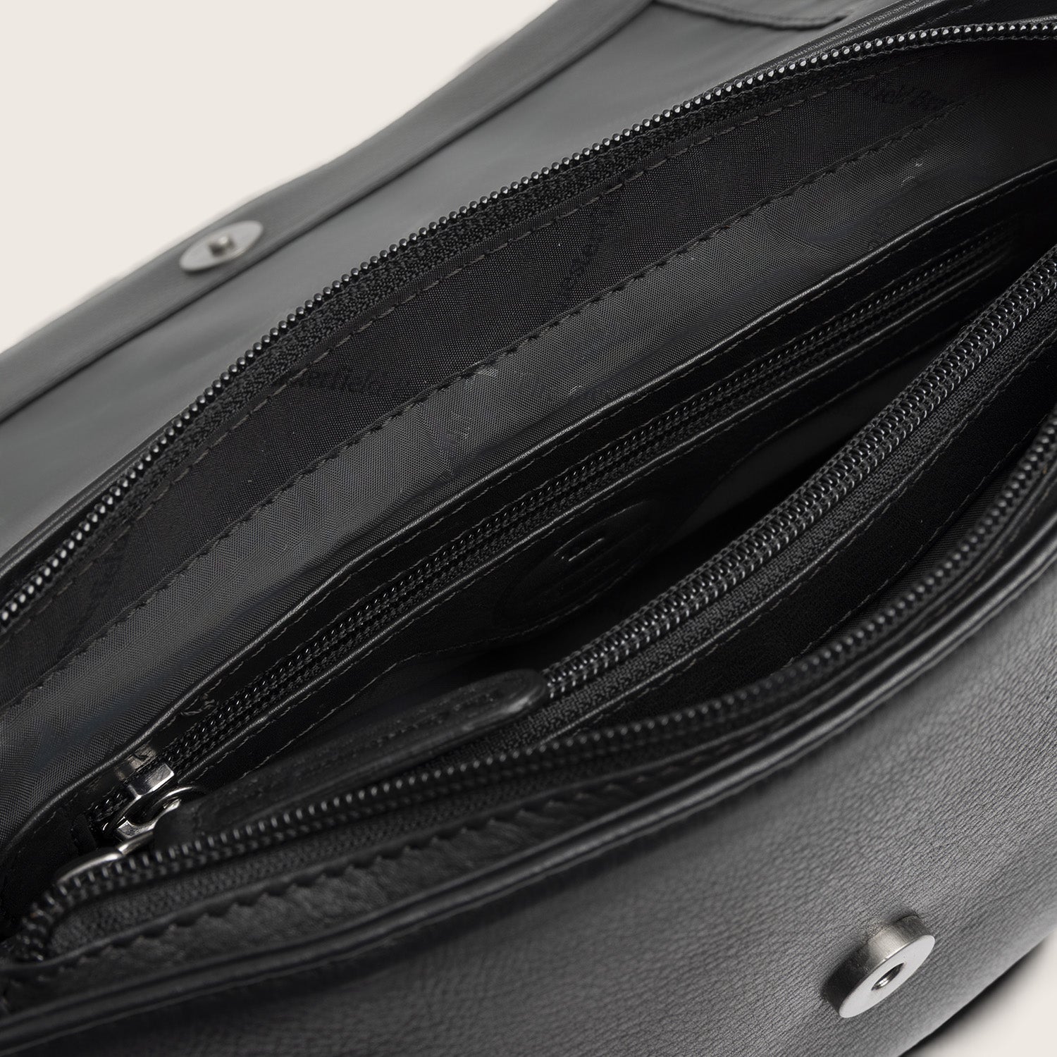 Sac Porté Épaule en Cuir Noir Zora